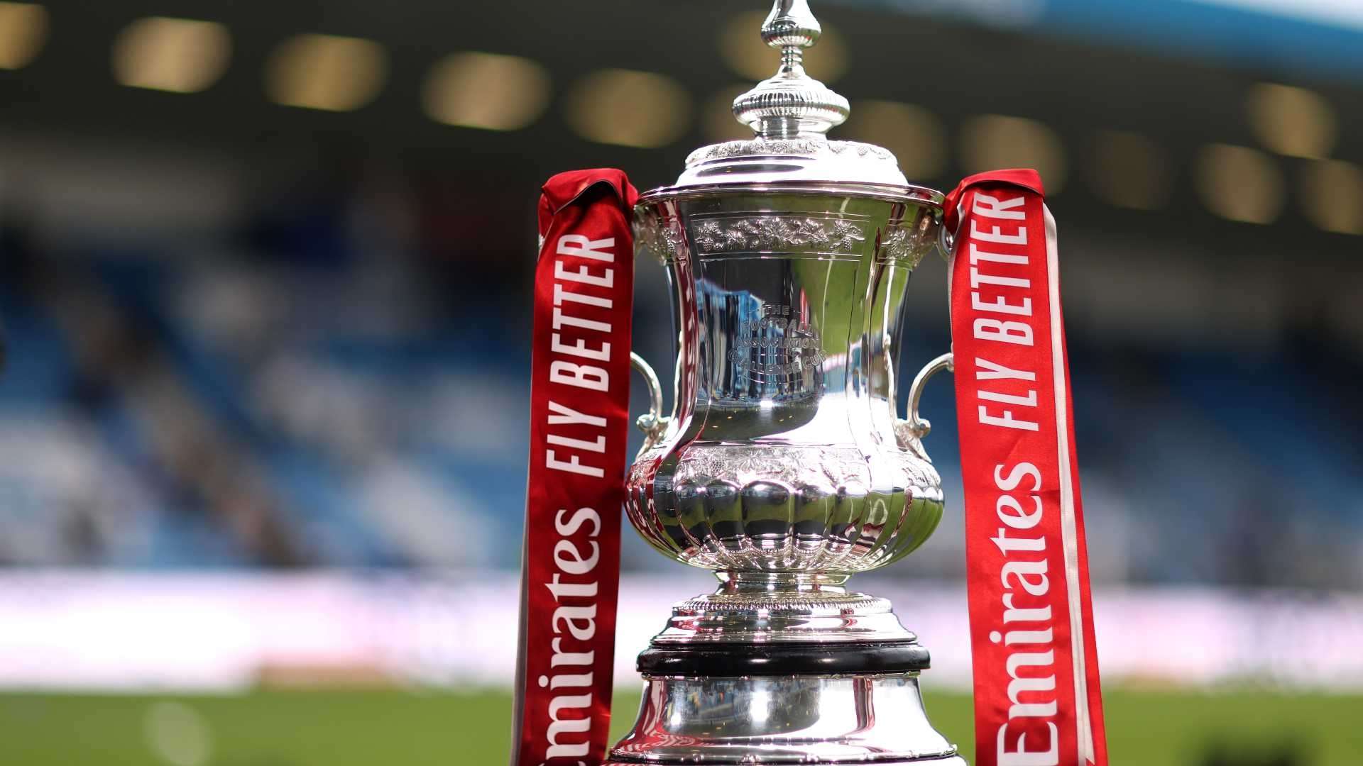 现代足球中 现代足球中